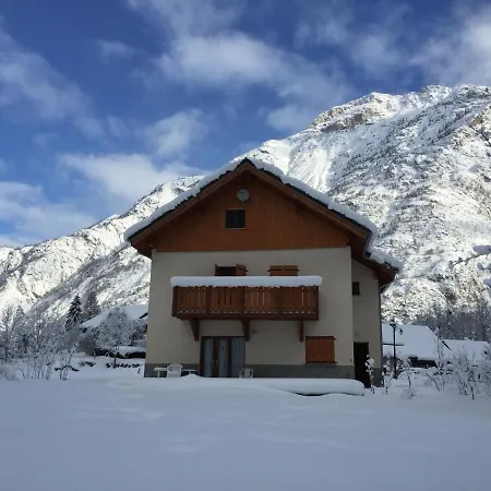 샬레 Modern Chalet In V Nosc With Swimming Pool *